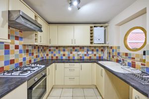 Photo 25- click for photo gallery